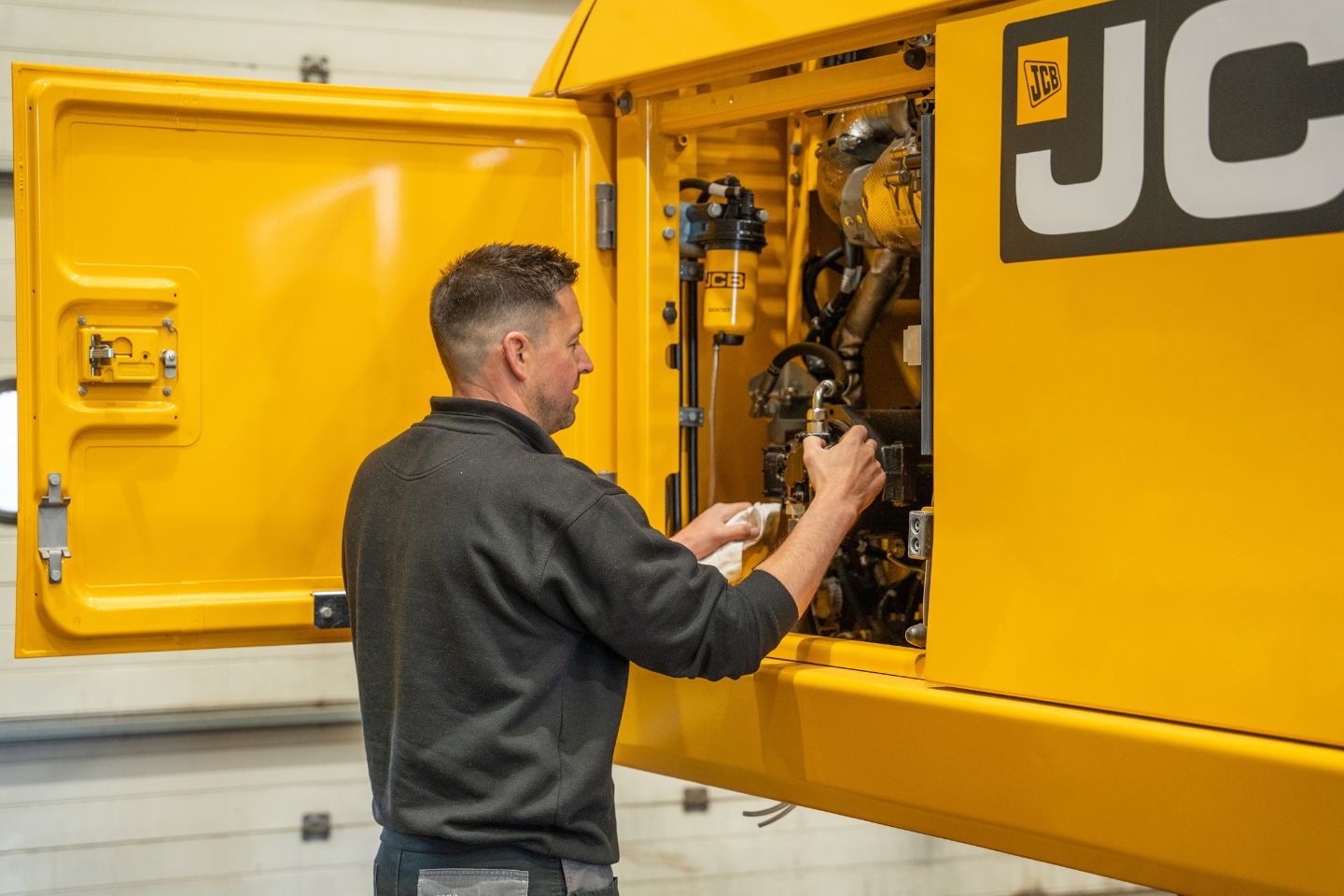 Book a Service with Scot JCB